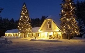 Northwoods Motel